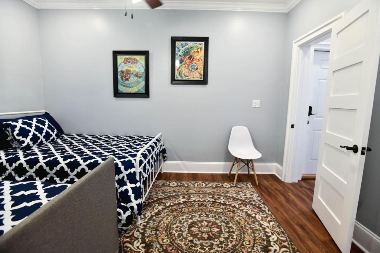Claiborne Historic Guest House-economy Rear Unit * New Orleans